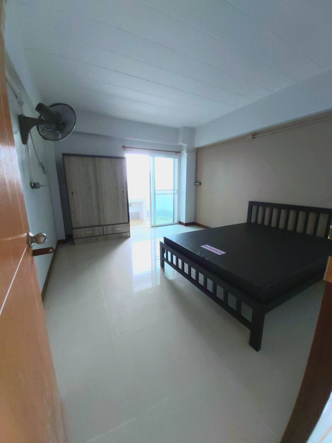 Condo — photo 5