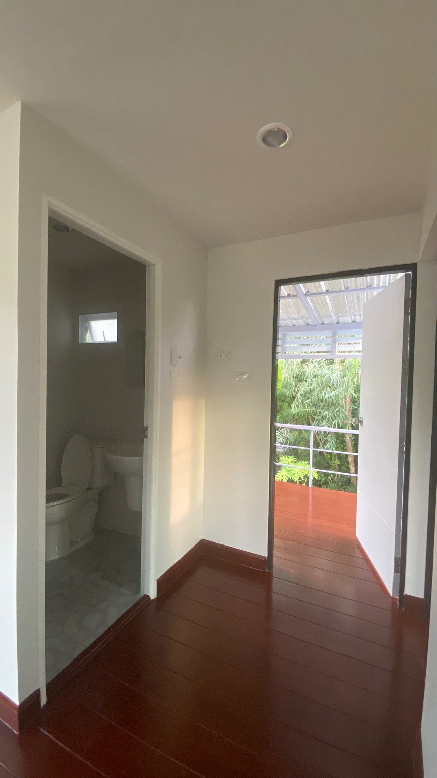 Condo — photo 3