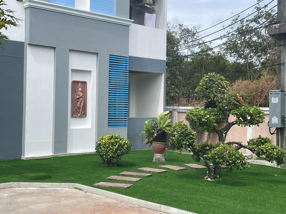 Condo — photo 5