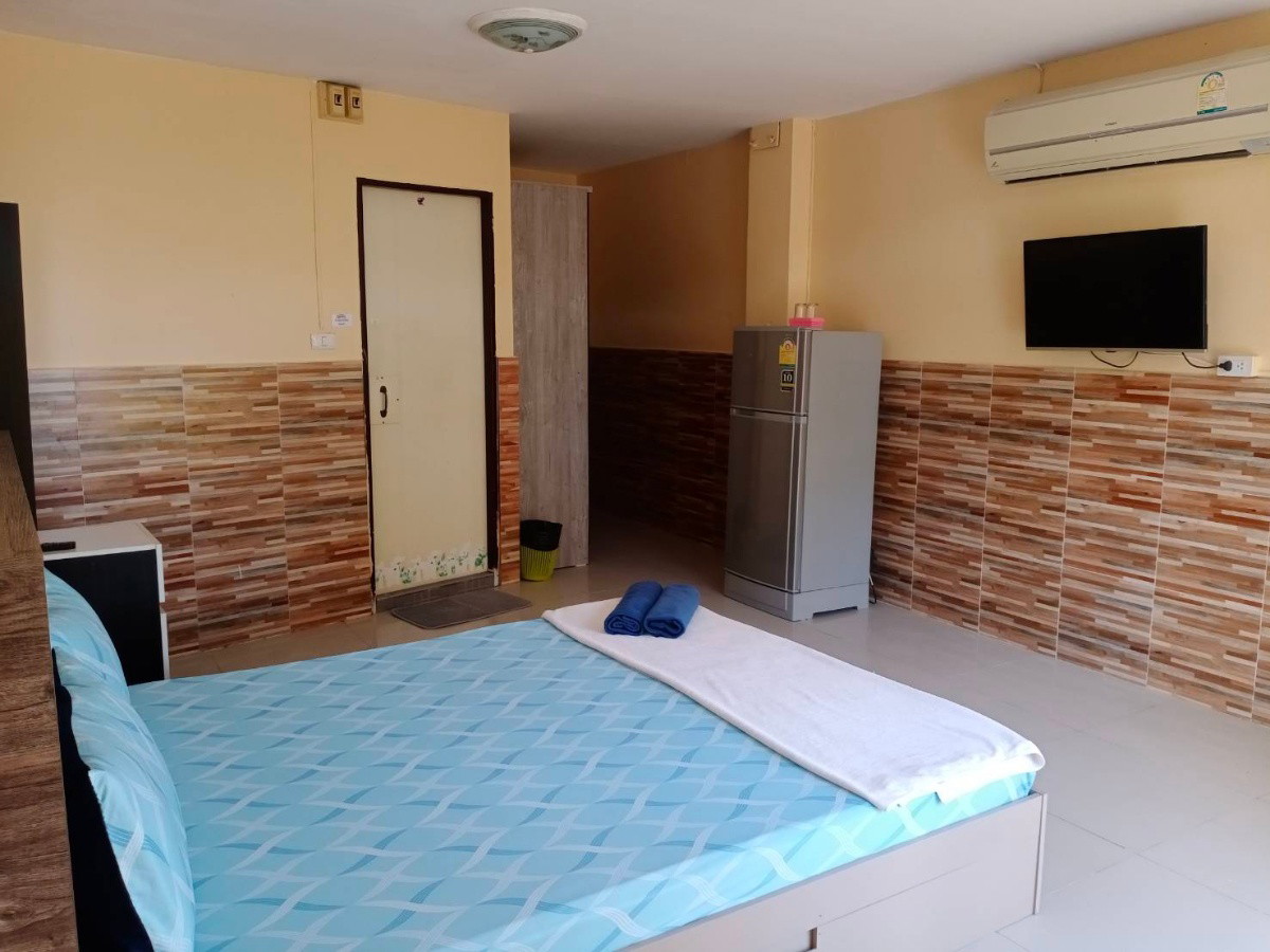 Condo · Bang Yai — photo 3