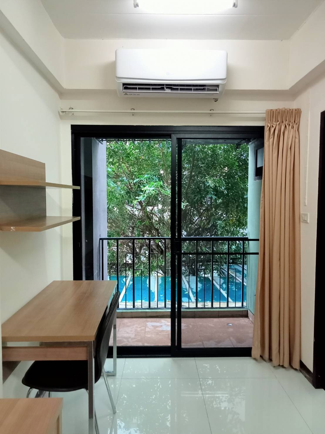 Condo — photo 5
