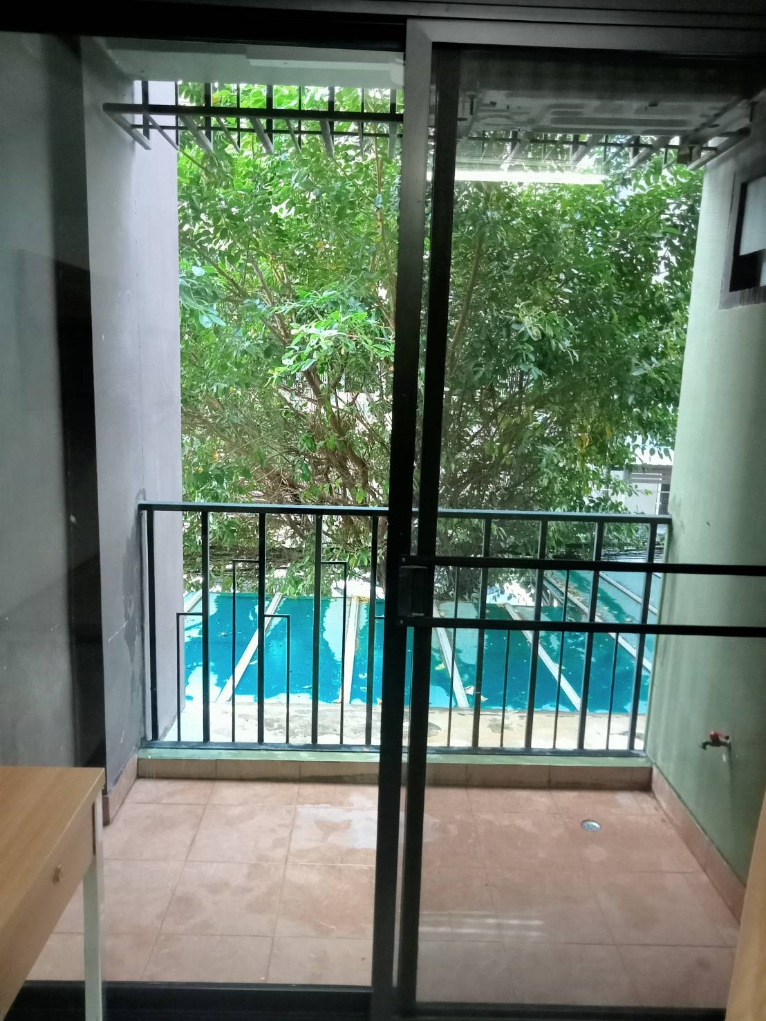 Condo — photo 3