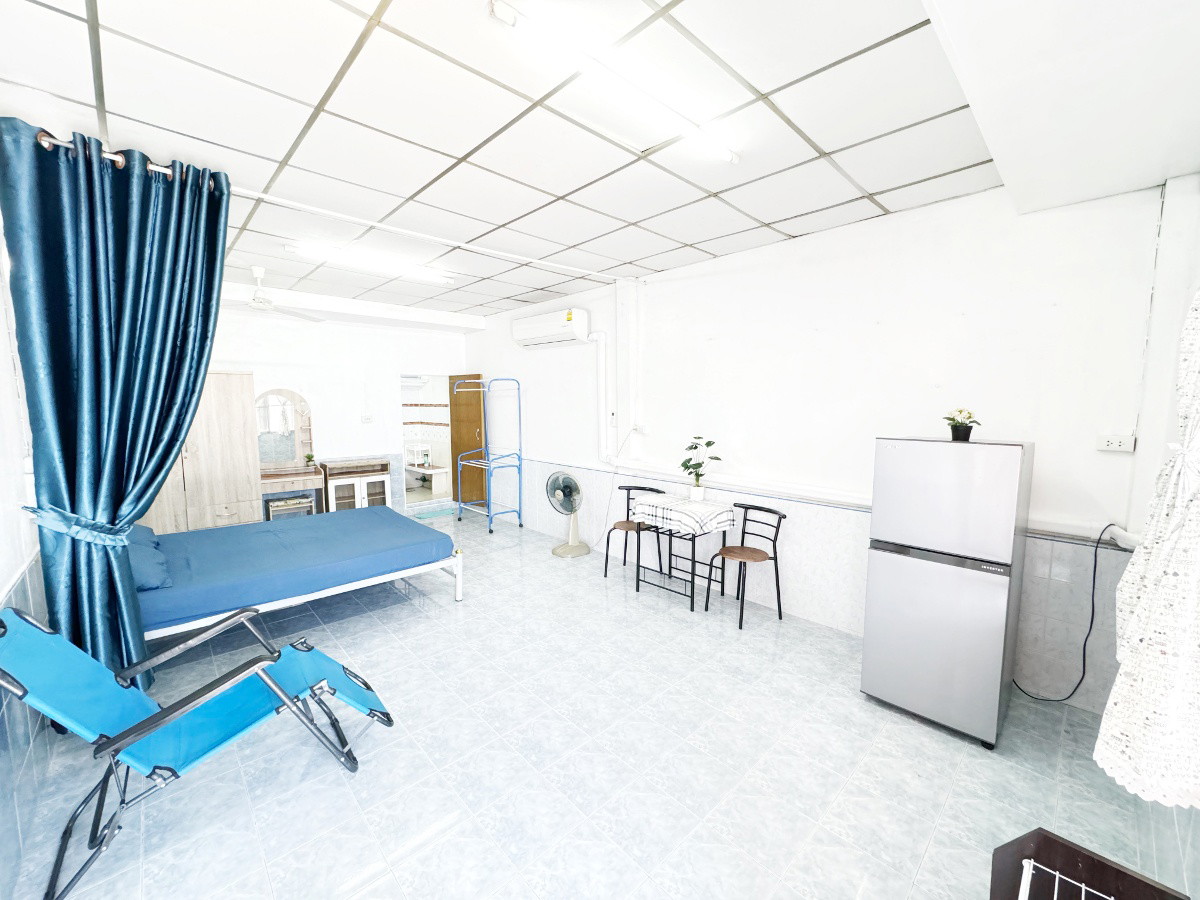 Condo · Mueang Chon Buri, chon_buri — photo 4