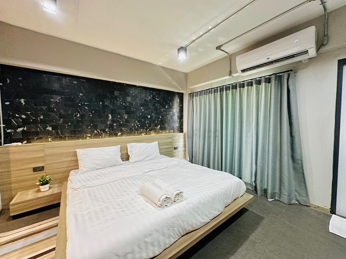 Condo · Bang Bua Thong — photo 4