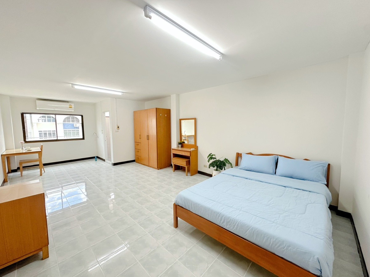 Condo · Wang Thonglang, bangkok