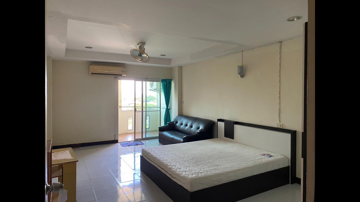 Condo · Mueang Samut Prakan — photo 2