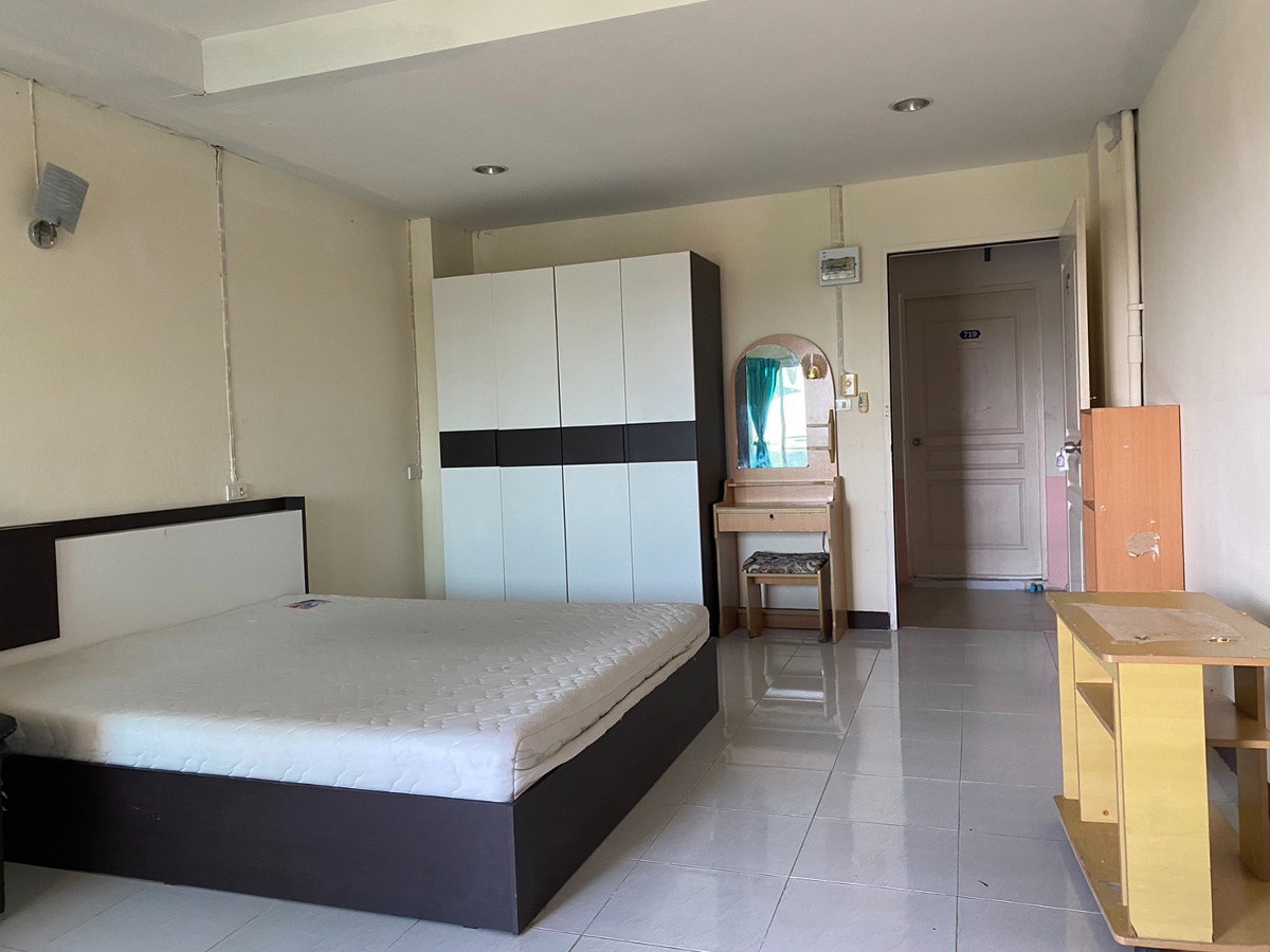 Condo · Mueang Samut Prakan — photo 3