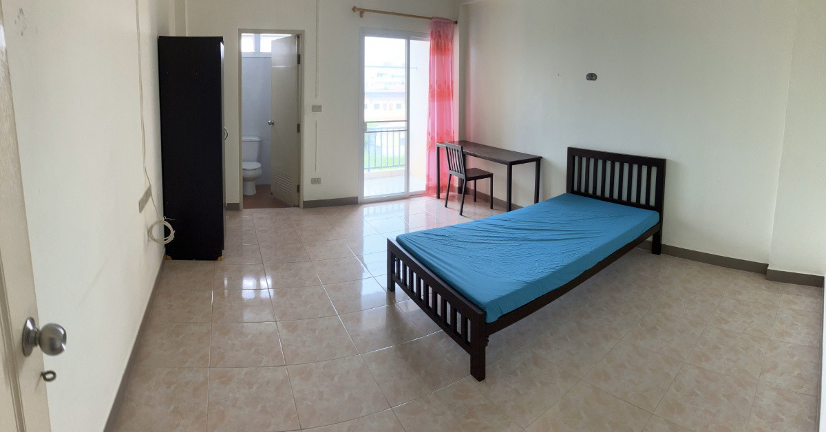 Condo — photo 5