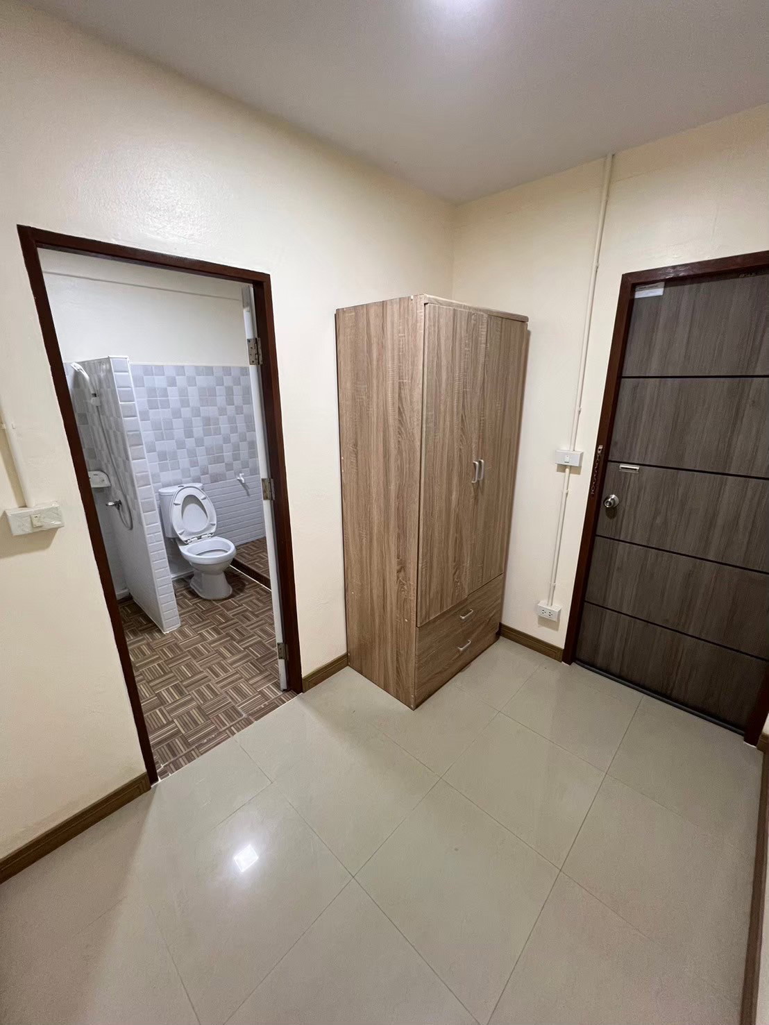 FIRSTHOME — photo 3