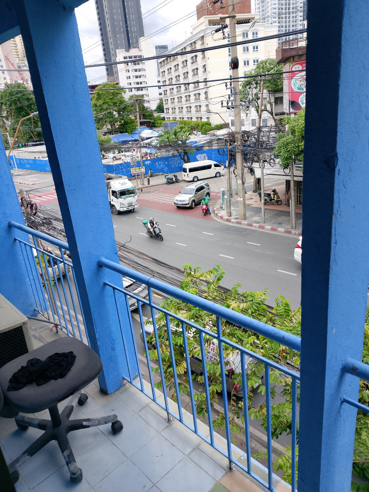 Condo · Pathum Wan, bangkok — photo 2