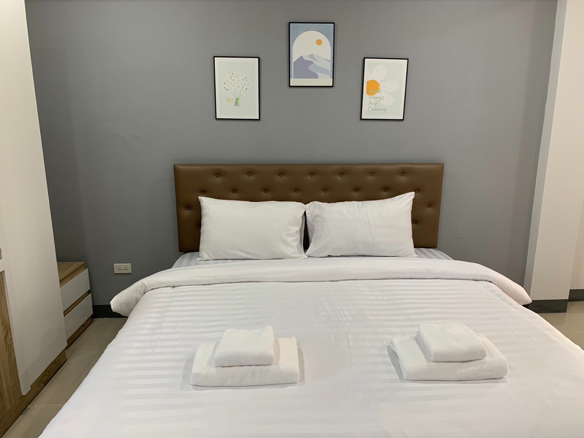 Condo — photo 3
