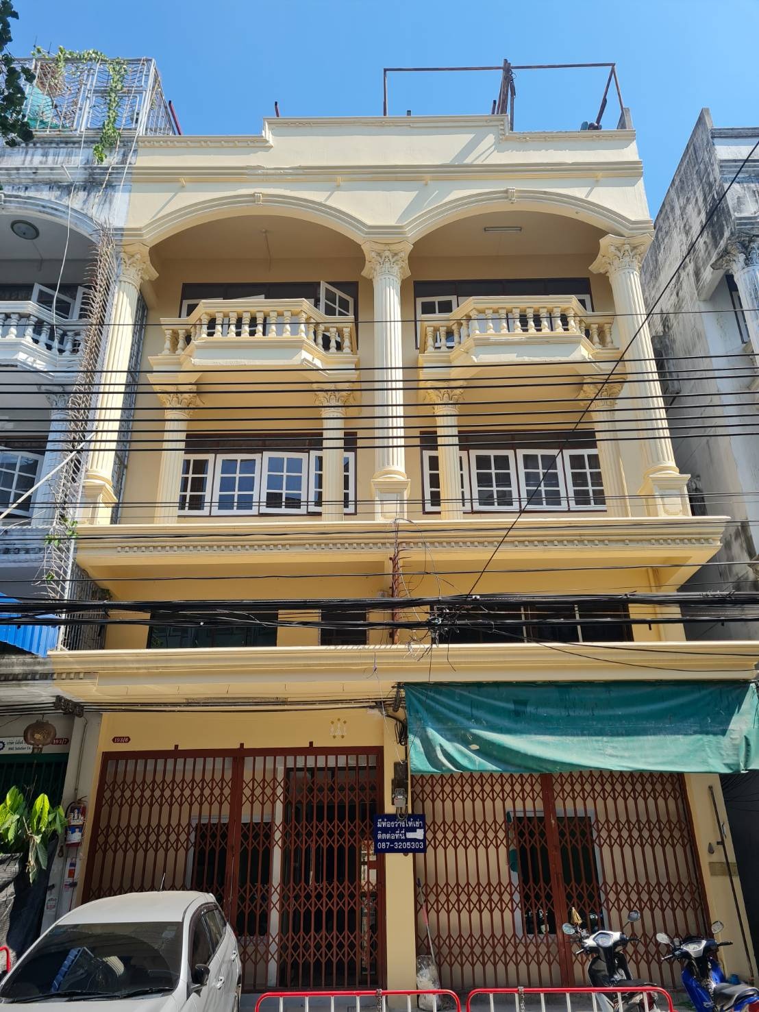 Condo · Khlong San, bangkok — photo 1