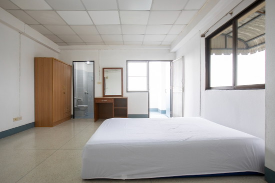 Siriphasuk Apartment - Apartment for Rent