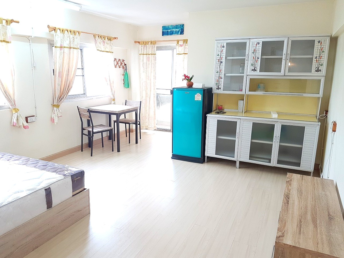 Pictures of คอนโดบ้านสวนรัชธานี 3/4