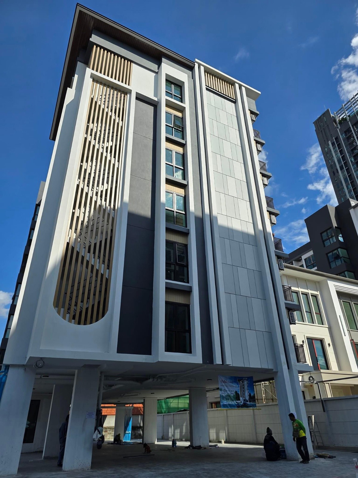 Satang residence