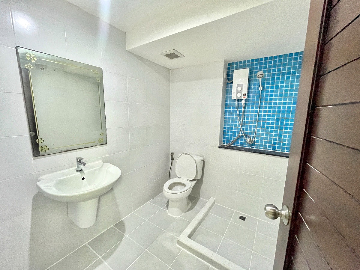 Condo · Pak Kret — photo 5