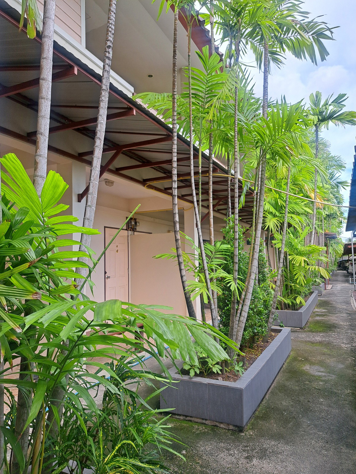 Condo · chon_buri — photo 2