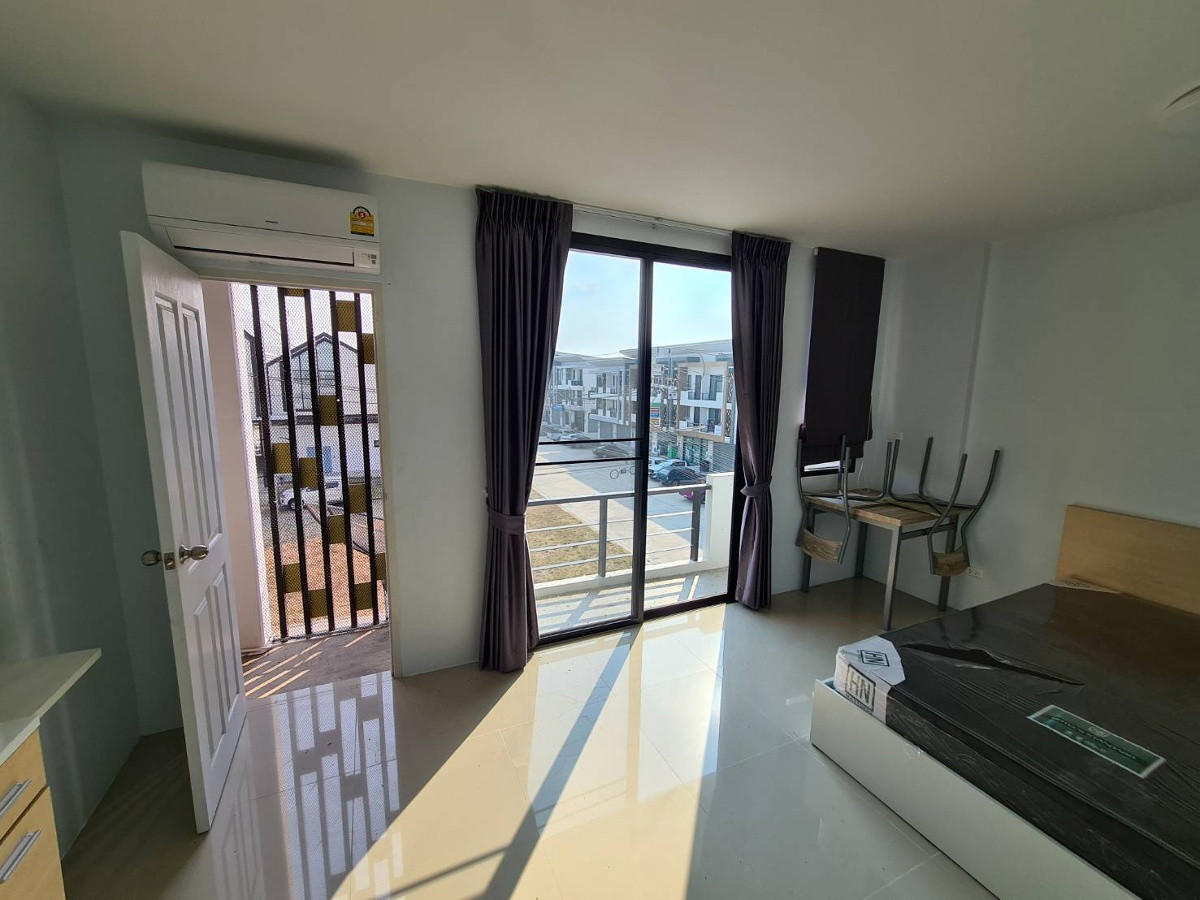 Condo · Si Racha, chon_buri — photo 1
