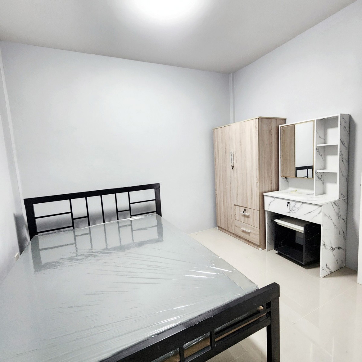 Condo — photo 2