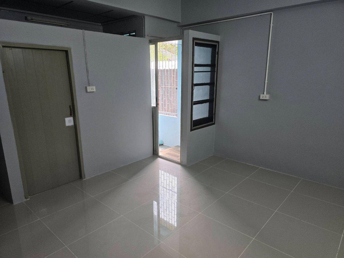 Condo · Khan Na Yao, bangkok — photo 4