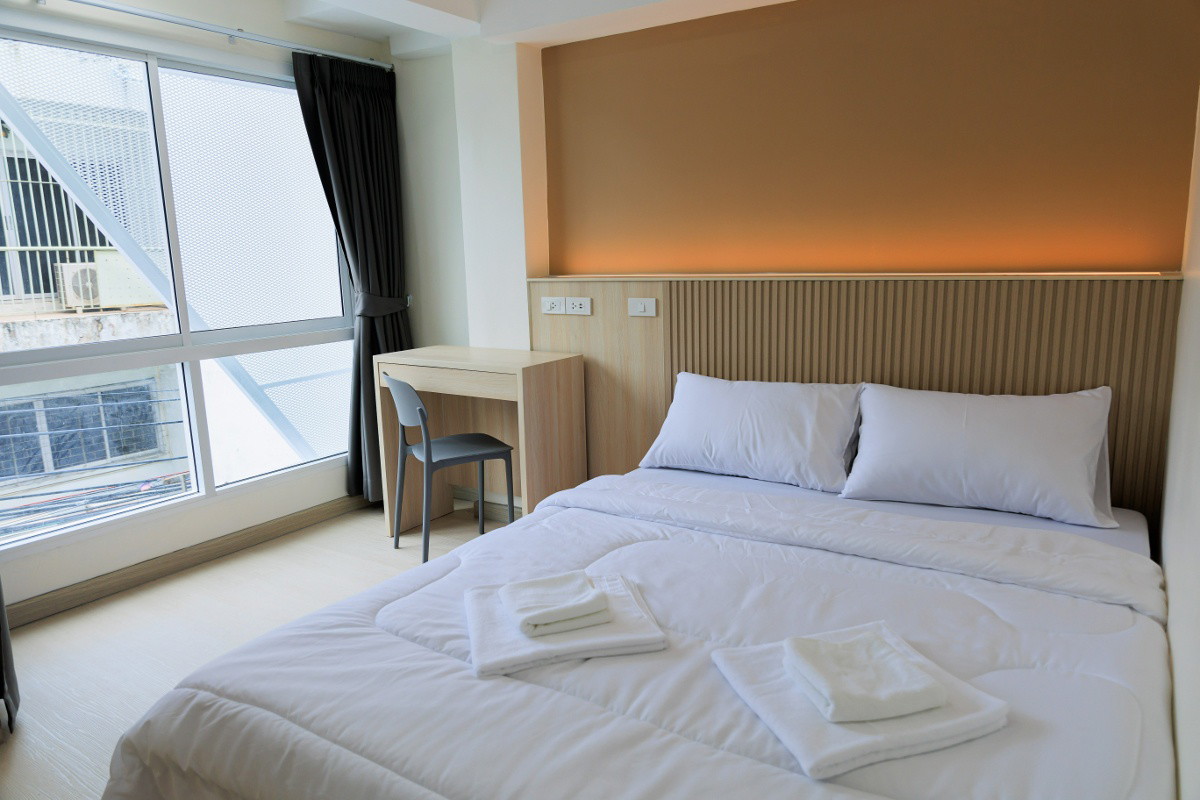 REEZQ RESIDENCE — photo 3