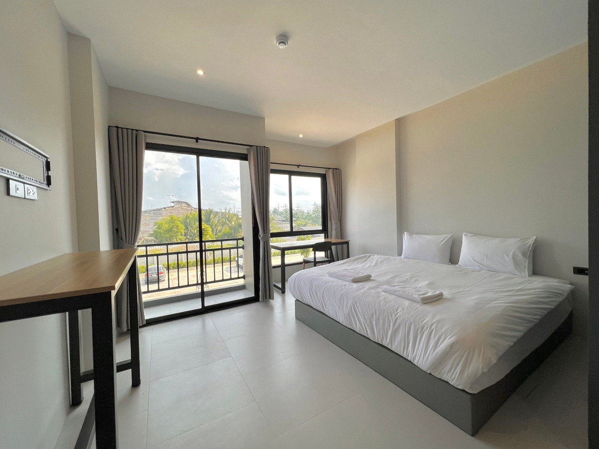 Condo — photo 5
