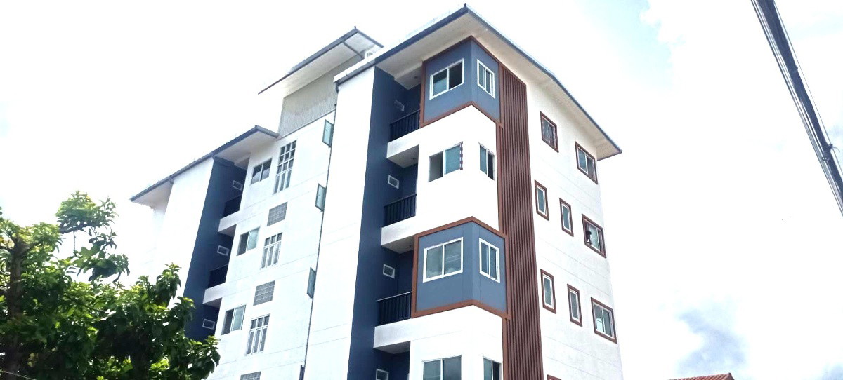 Condo — photo 2