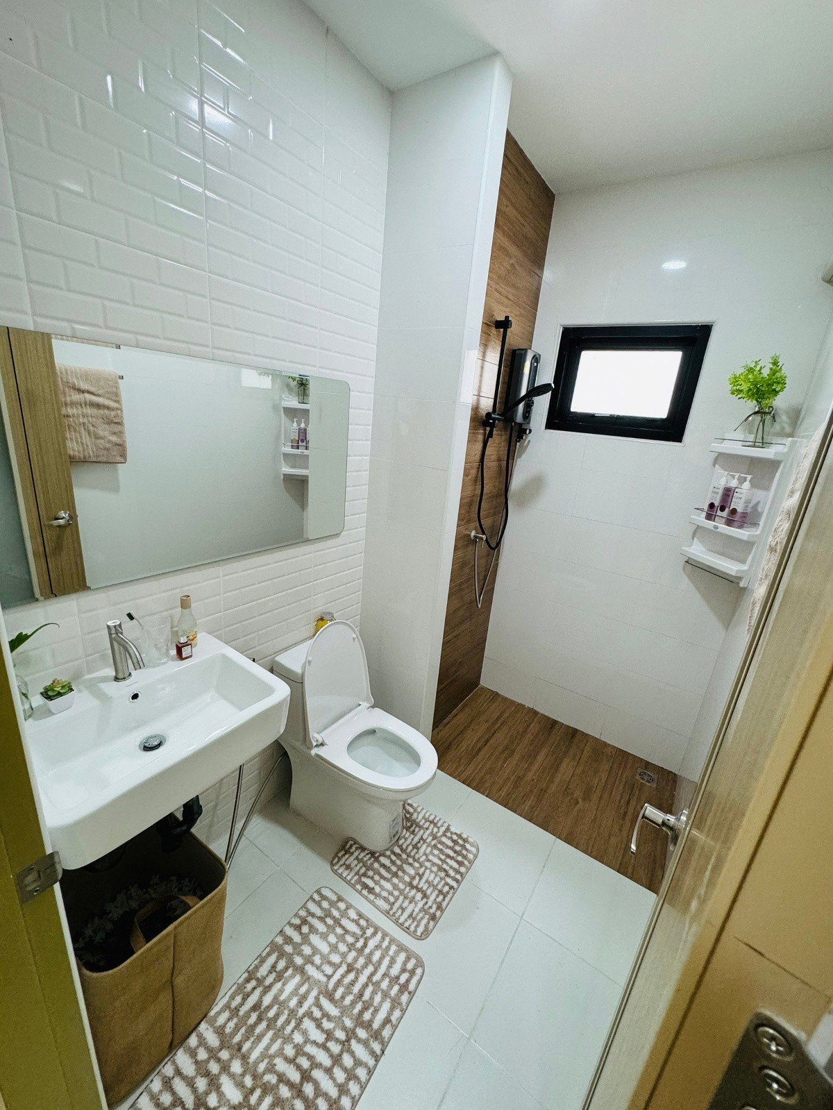 Condo — photo 2