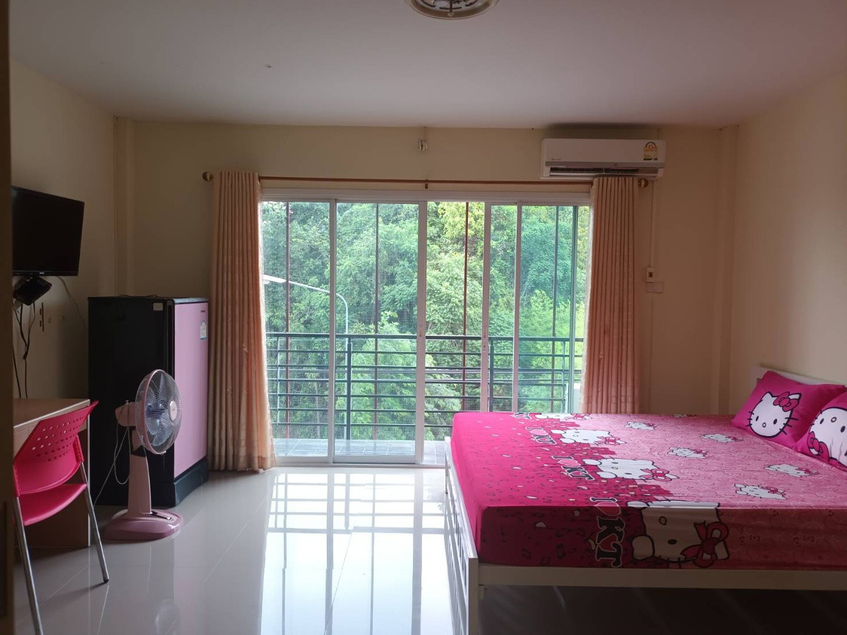 Condo — photo 3