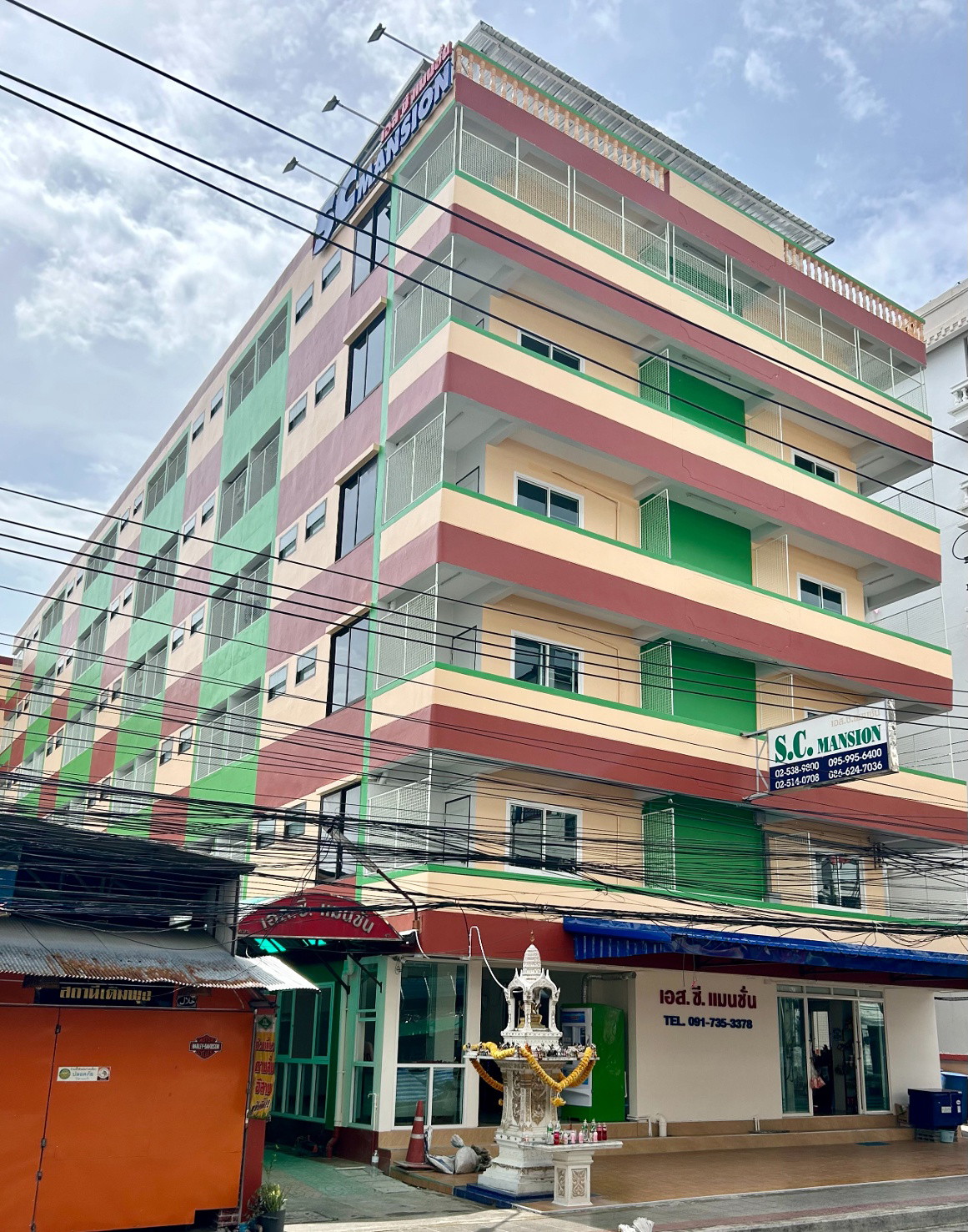 Condo · Wang Thonglang, bangkok — photo 2