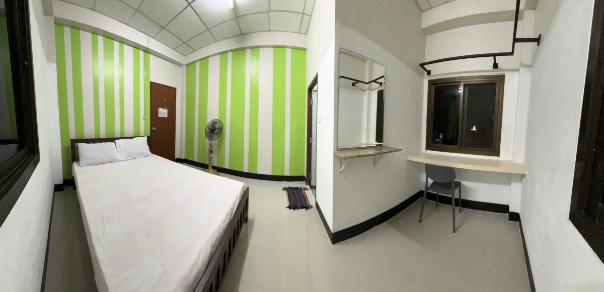 Condo — photo 2
