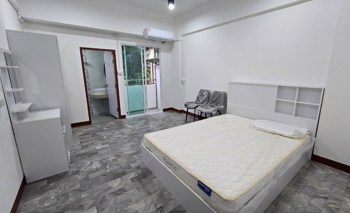 Condo · Mueang Nonthaburi — photo 5