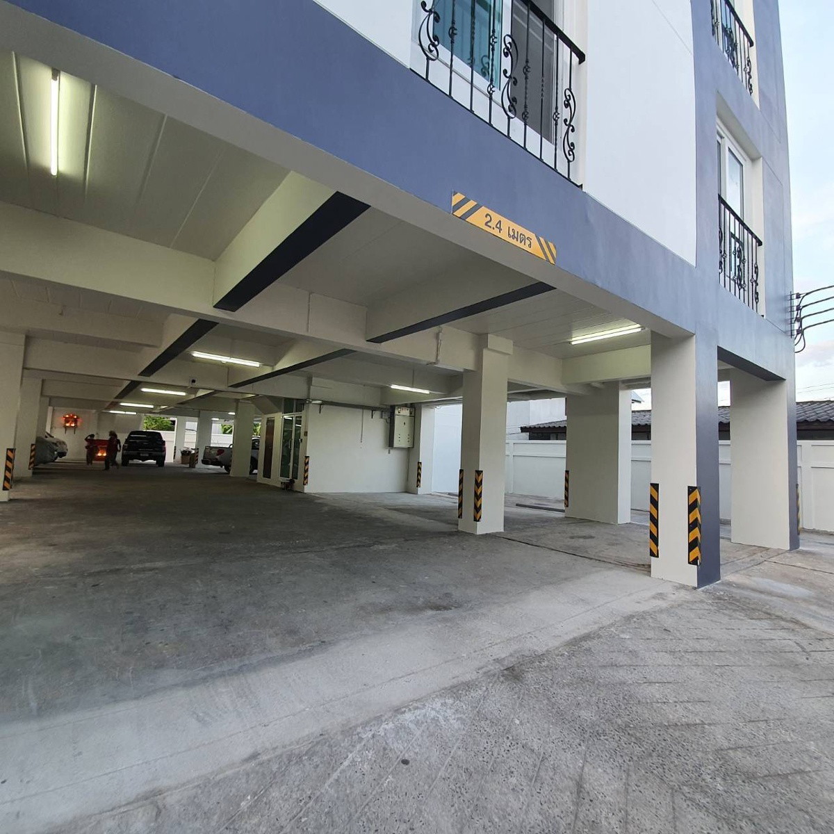 Condo · Phasi Charoen, bangkok — photo 2