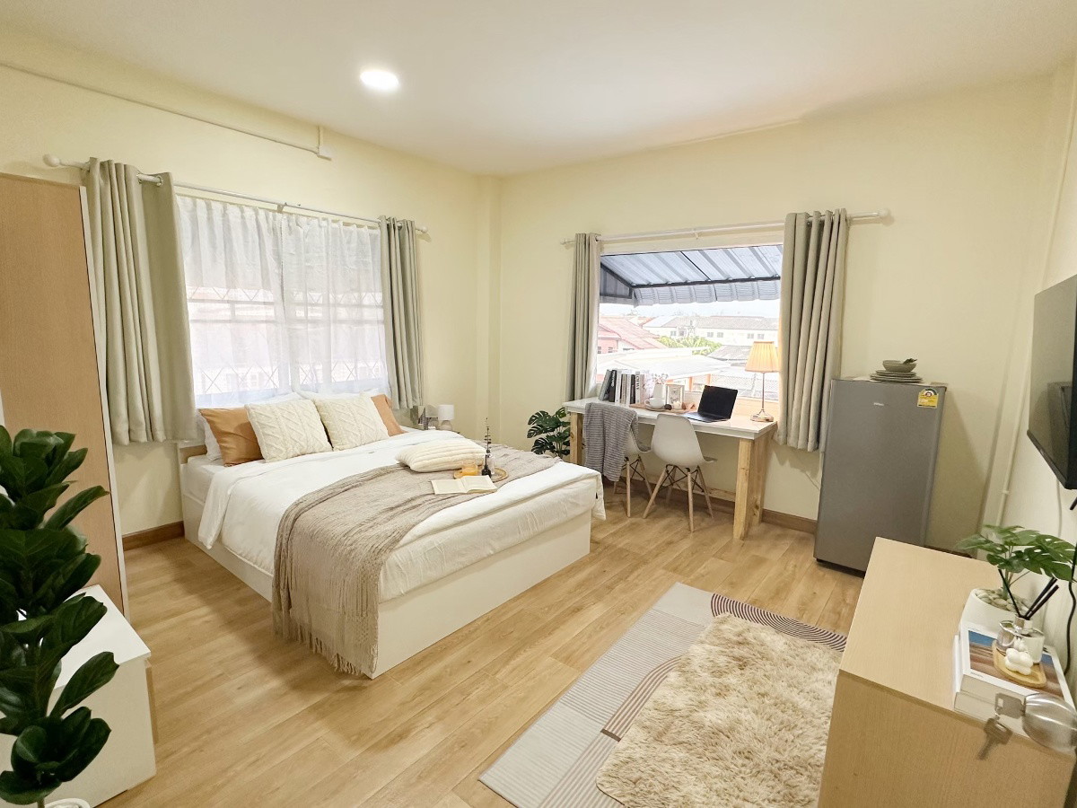 Condo — photo 1