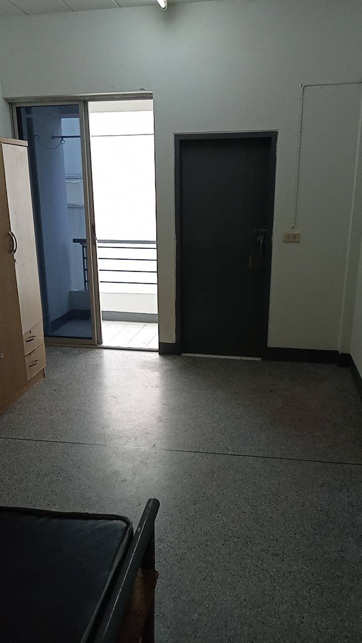 Condo · Mueang Samut Prakan — photo 3