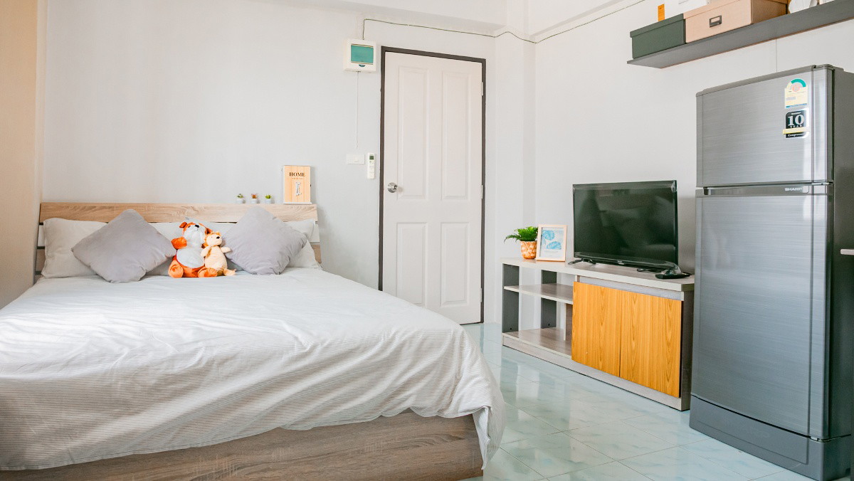 Condo — photo 2