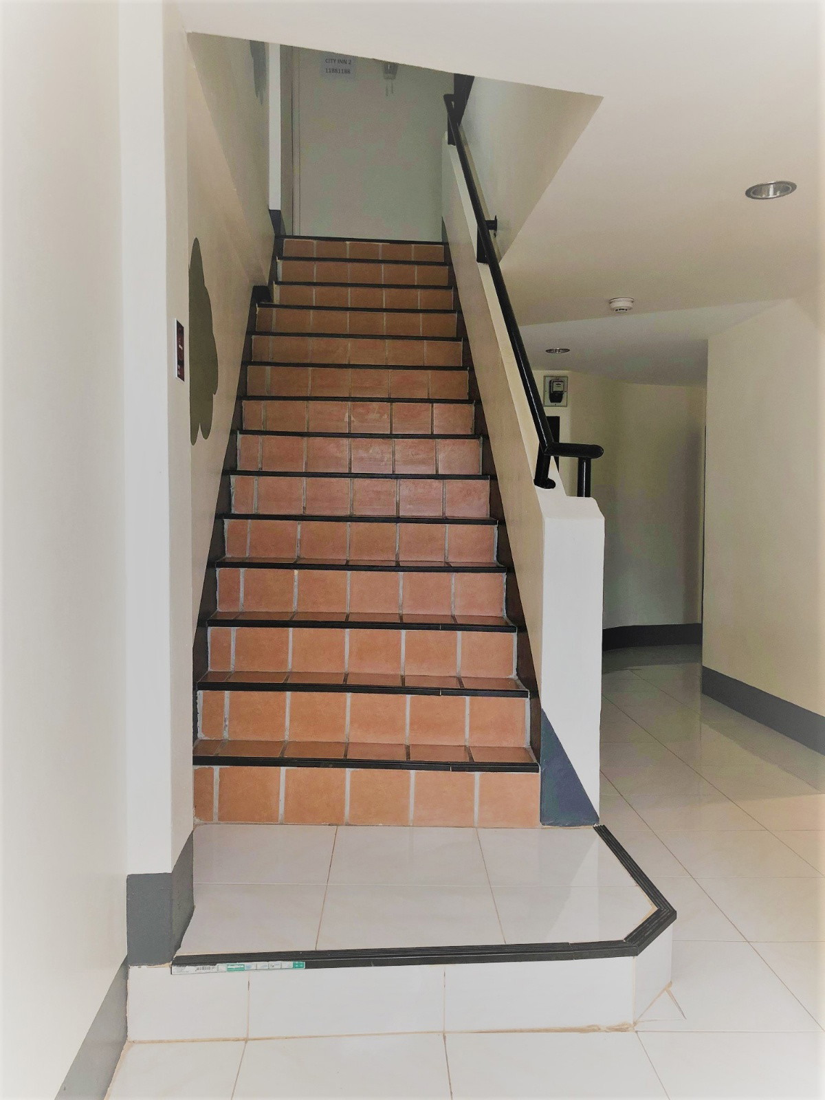 Condo — photo 5