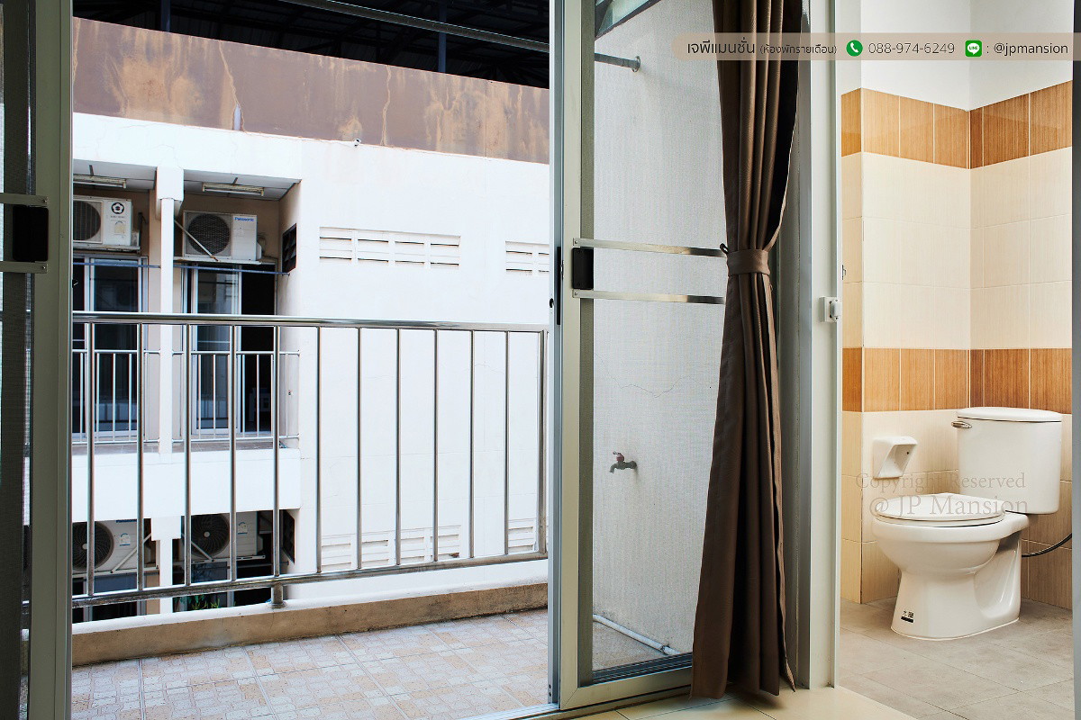 Condo · Mueang Samut Prakan — photo 5