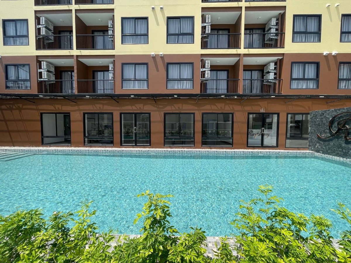 Condo — photo 2
