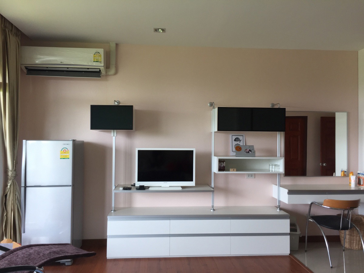 Condo — photo 3