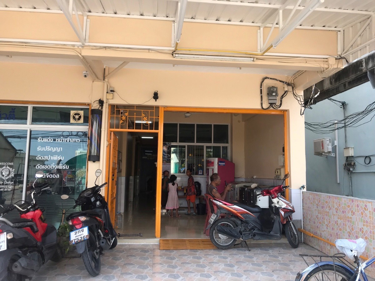 Condo · Mueang Samut Prakan — photo 5