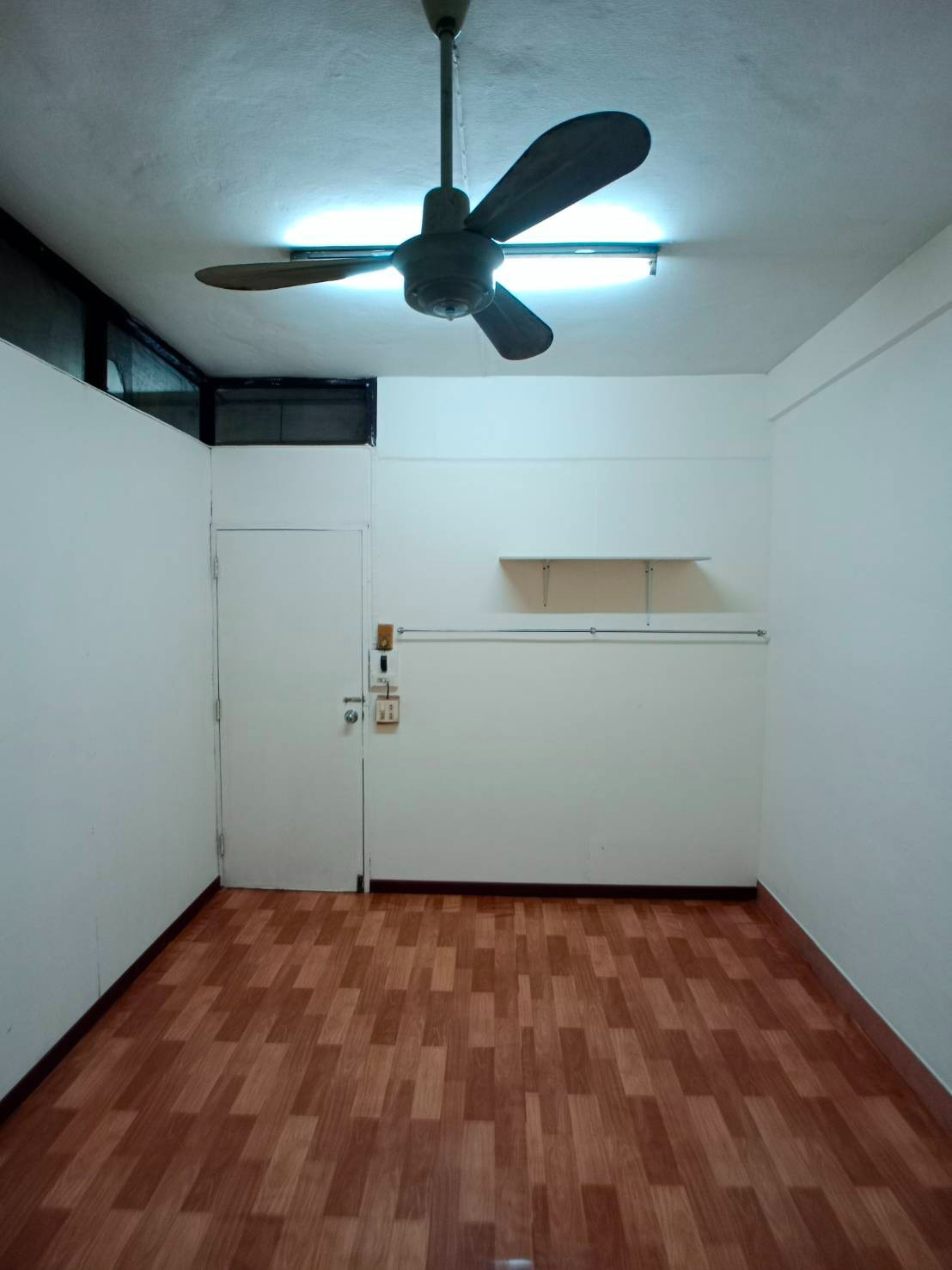Condo · Khlong Toei, bangkok — photo 2