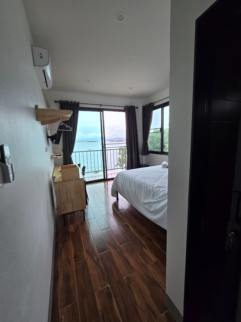 Condo · chon_buri — photo 4