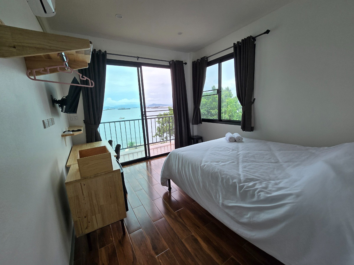 Condo · chon_buri — photo 2