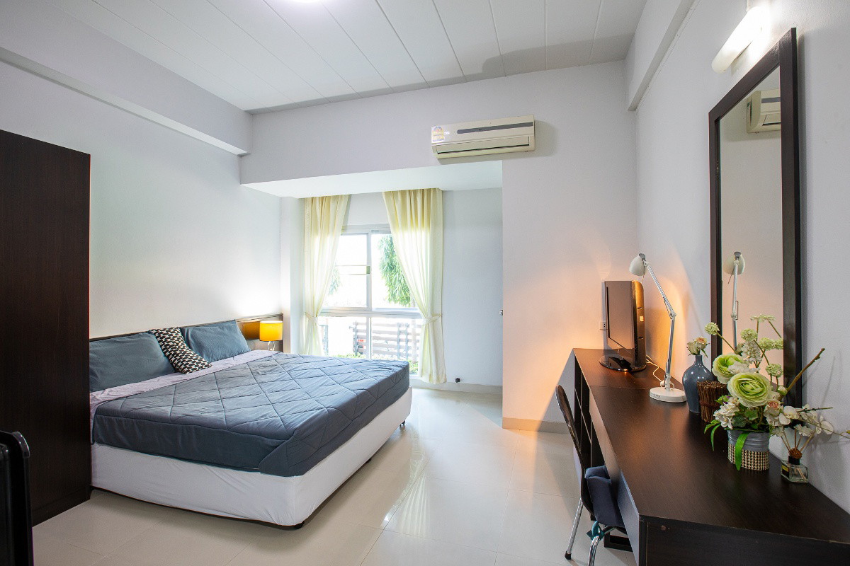 Condo · Bang Phli