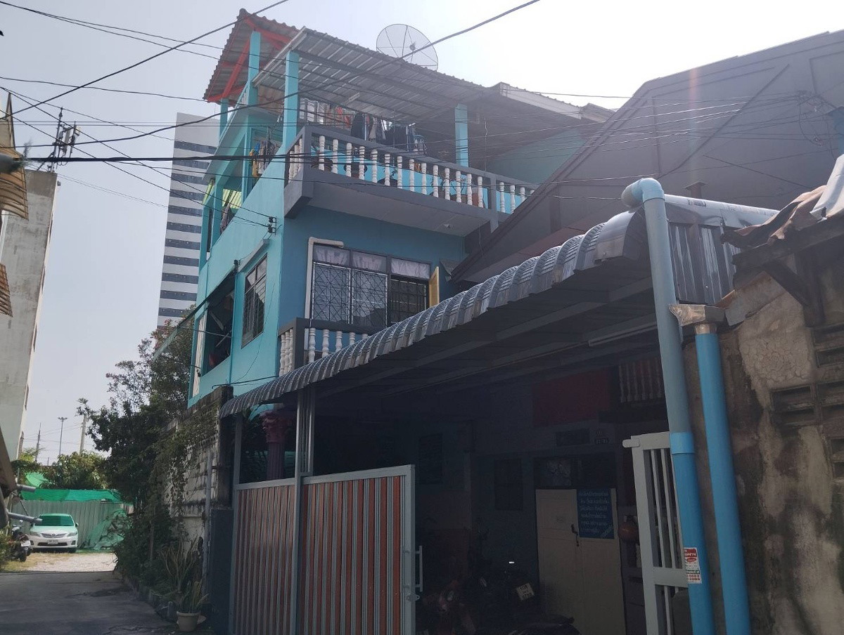 Condo · Chom Thong, bangkok — photo 2