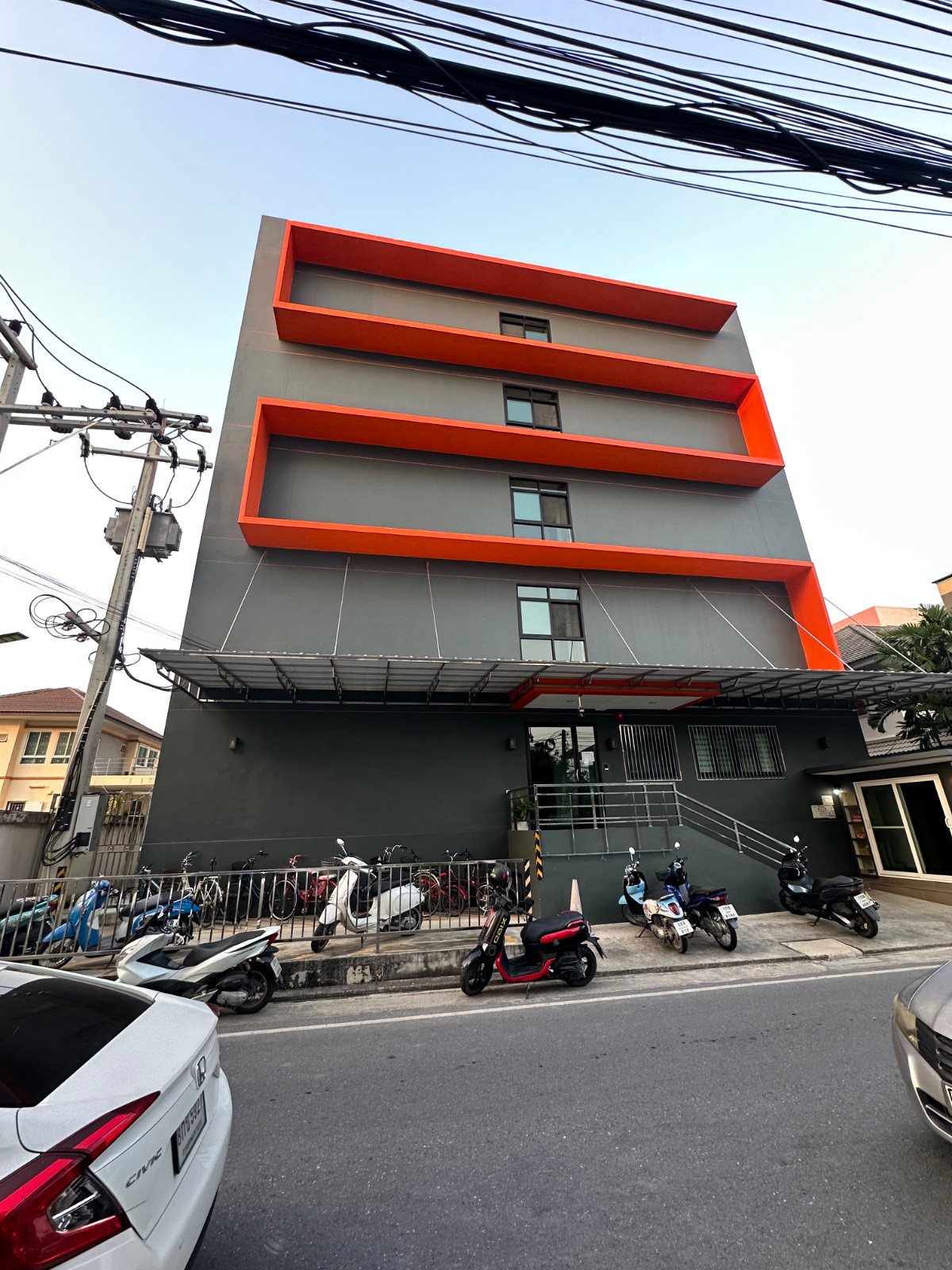 Condo — photo 4