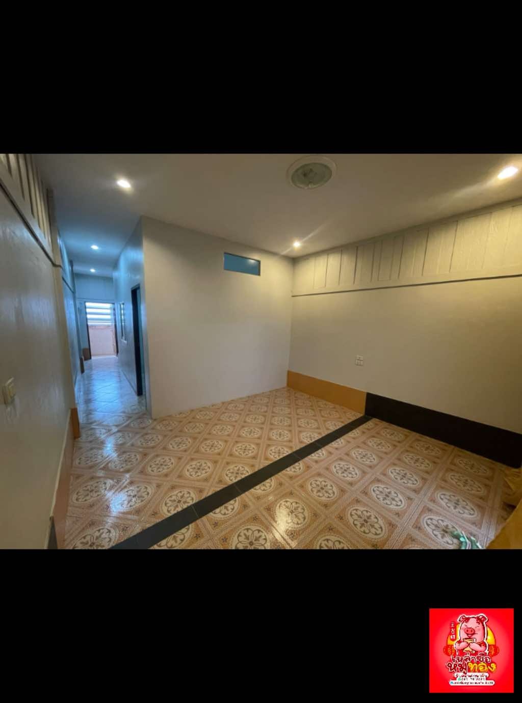 Condo — photo 3