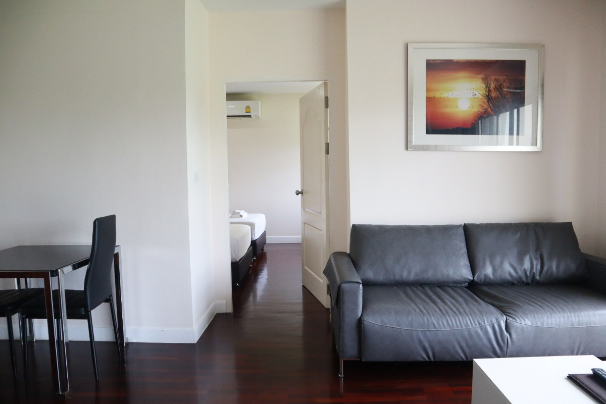 Condo — photo 5