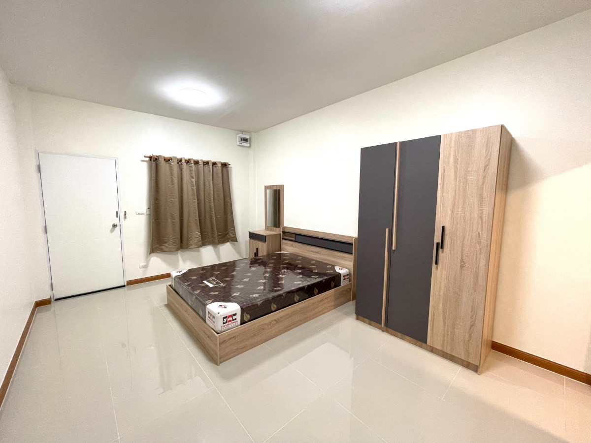 Condo · Bang Yai — photo 3